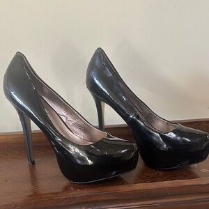 Steve Madden Shiny Black Stiletto Heels